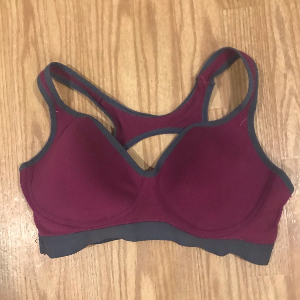 🌼3/$10🌼 Youmita burgundy sports bra 38D